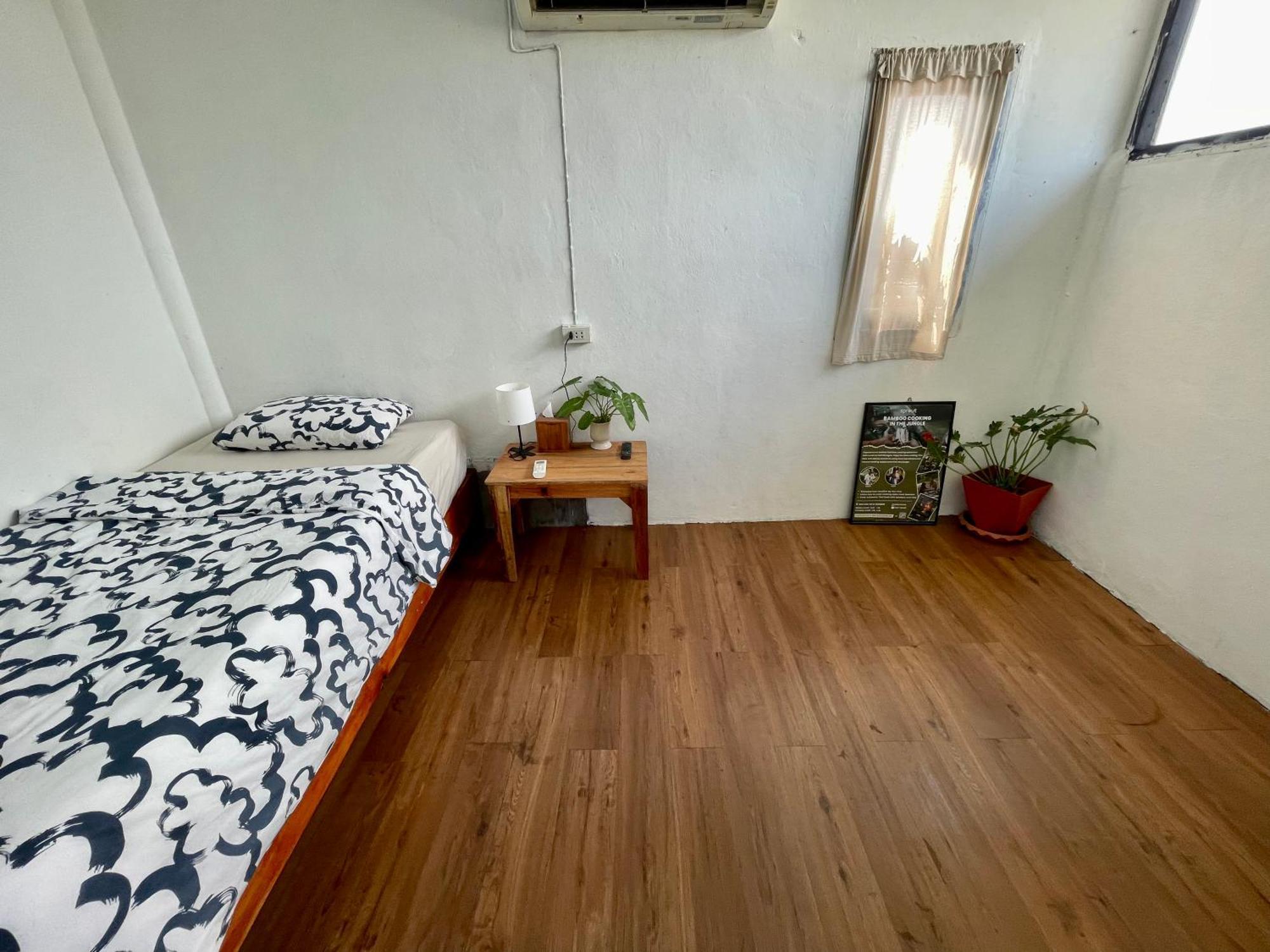 Budget Room Koh Phangan Pier With Ac Dış mekan fotoğraf