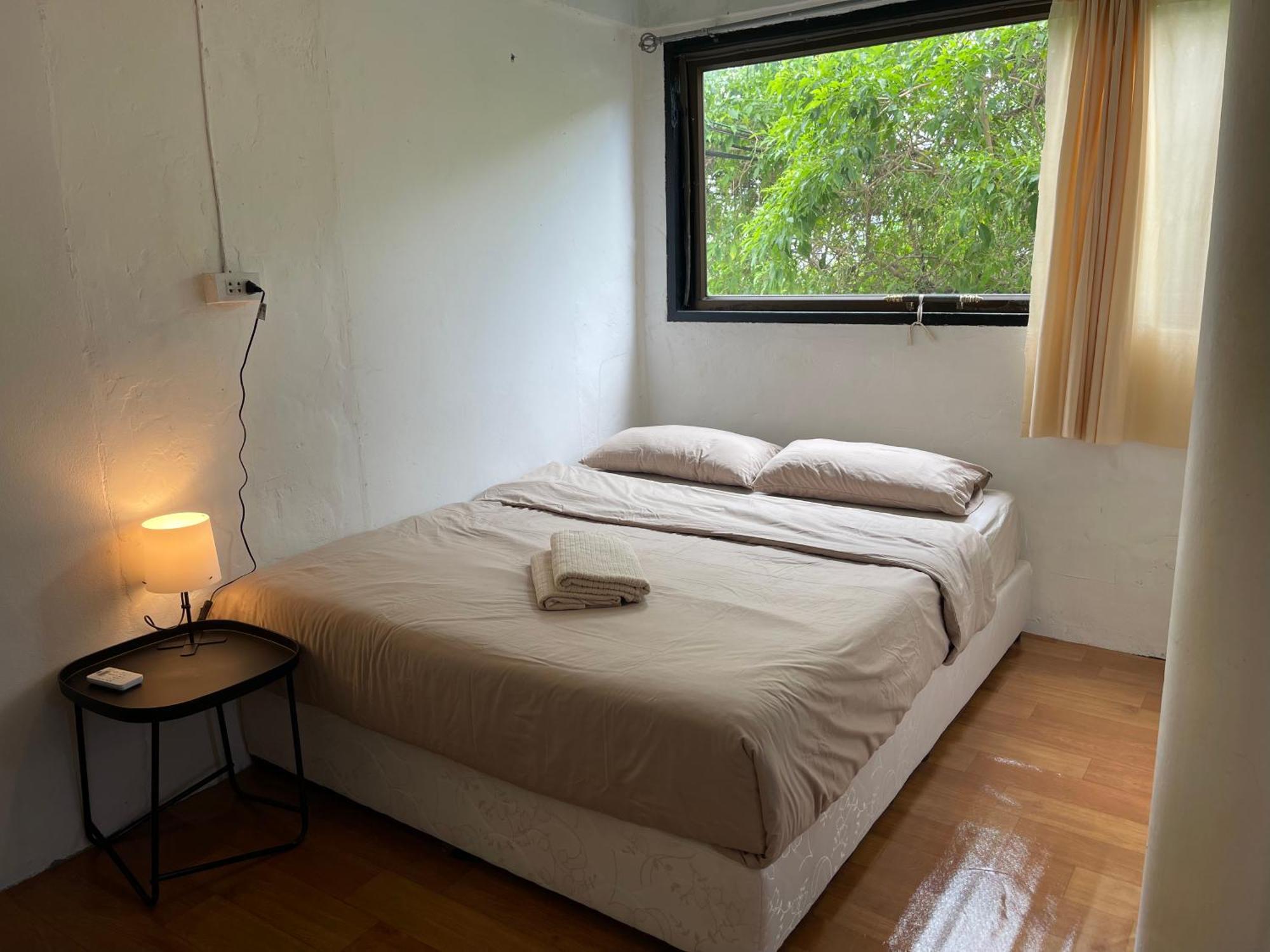 Budget Room Koh Phangan Pier With Ac Dış mekan fotoğraf